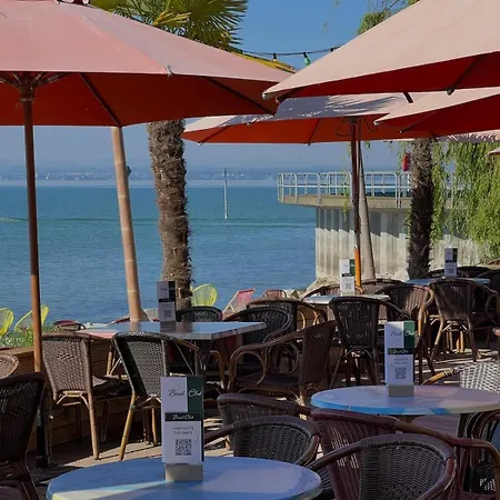 아파트 Mit Seeblick, Toplage Stadtblick, Shopping & 1 Minute Zum Bodensee 프리드리히스하펜