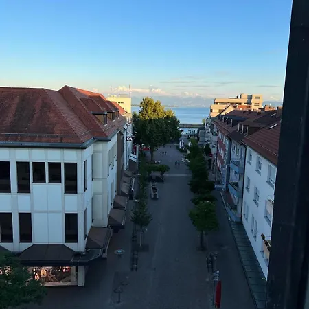 Mit Seeblick, Toplage Stadtblick, Shopping & 1 Minute Zum Bodensee 아파트 *
